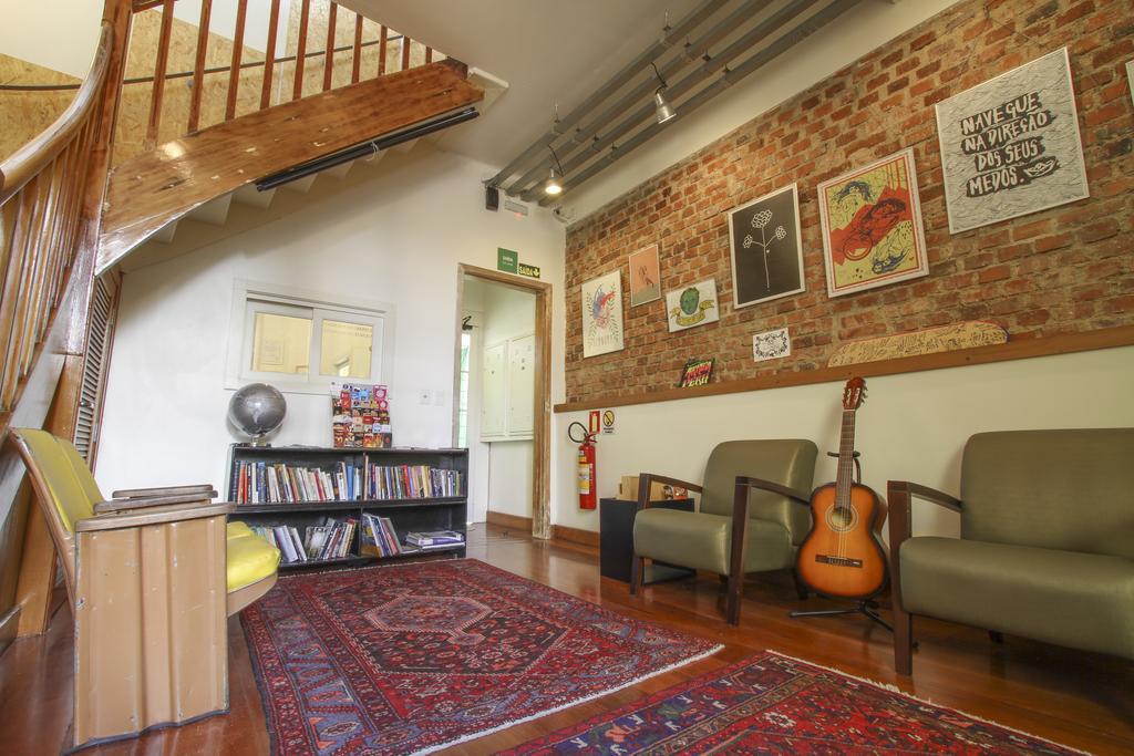פורטו אלגרה Brick Hostel מראה חיצוני תמונה