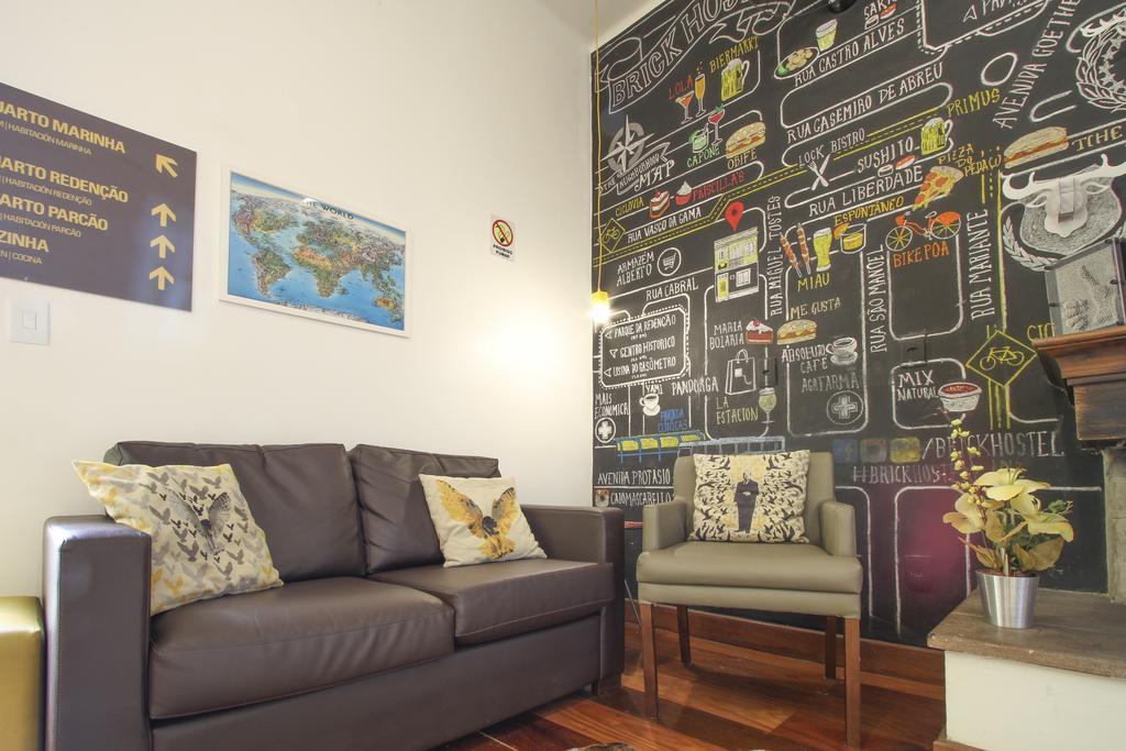 פורטו אלגרה Brick Hostel מראה חיצוני תמונה
