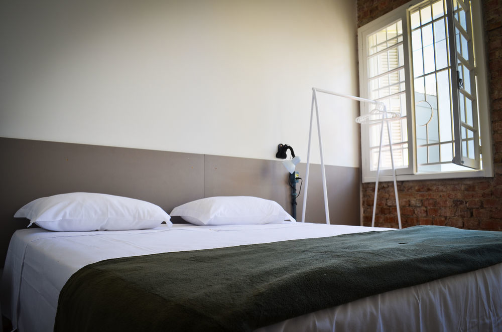פורטו אלגרה Brick Hostel מראה חיצוני תמונה